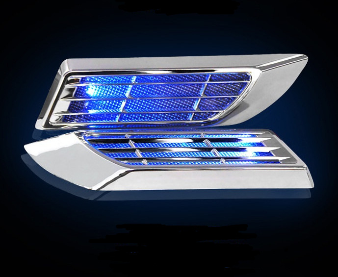 Solar-powered anti-collision multicolored warning light